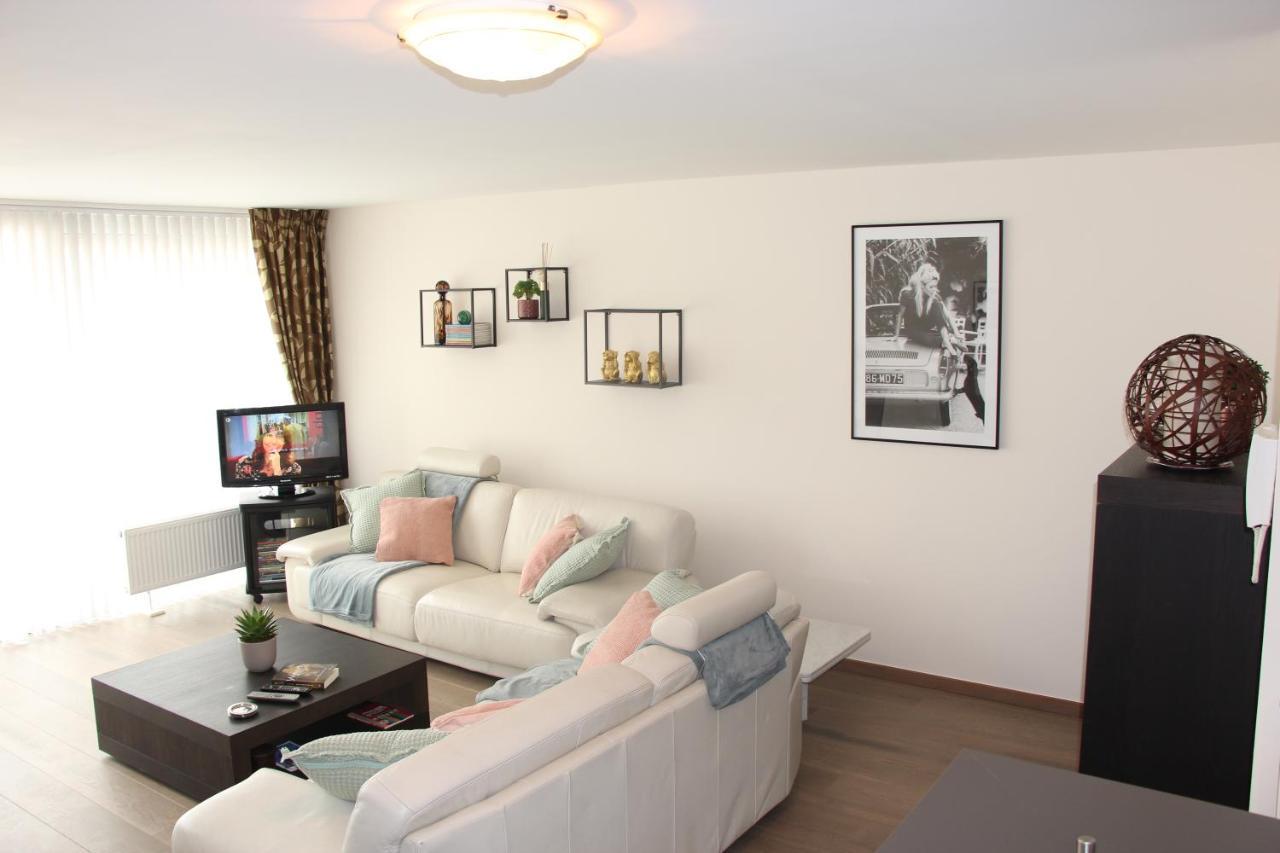 Lichtrijk appartement Oostende Buitenkant foto