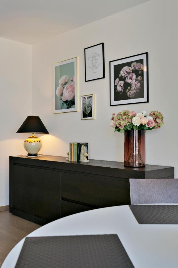 Lichtrijk appartement Oostende Buitenkant foto