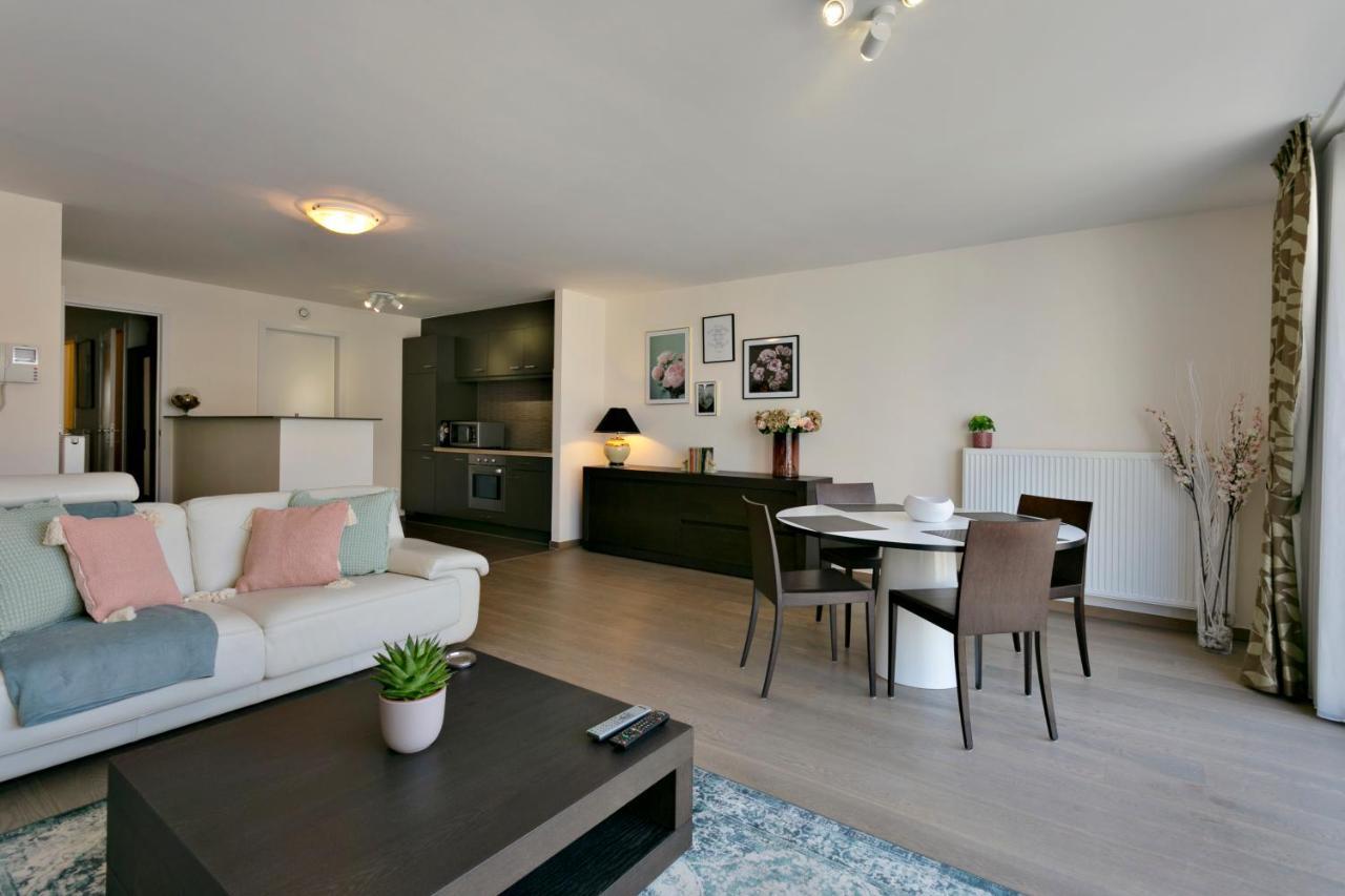 Lichtrijk appartement Oostende Buitenkant foto