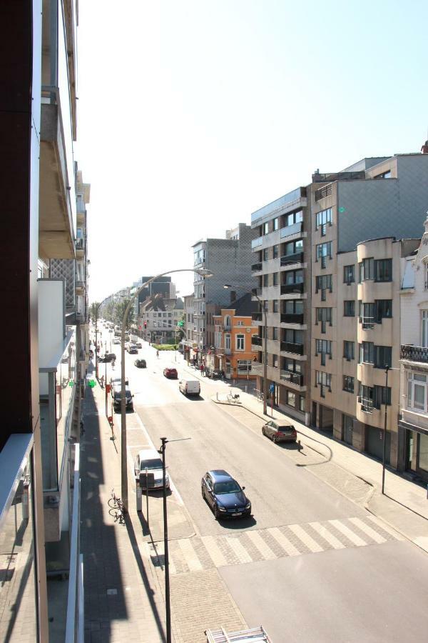 Lichtrijk appartement Oostende Buitenkant foto