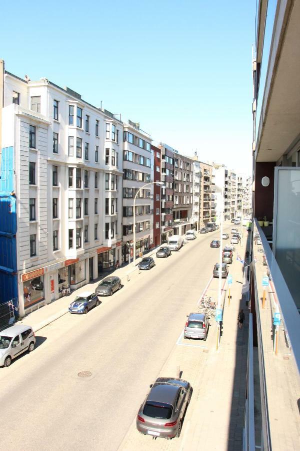 Lichtrijk appartement Oostende Buitenkant foto
